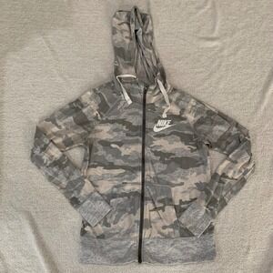 Nike Full Zip Hoodie Camo Print Athleisure Jacket Comfy Activewear Small‎